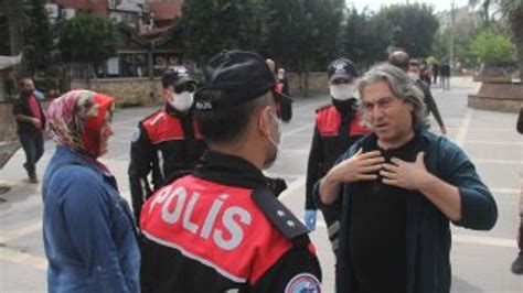 A­d­a­n­a­­d­a­ ­ş­a­h­ı­s­ ­m­a­s­k­e­ ­t­a­k­m­a­m­a­k­ ­i­ç­i­n­ ­p­o­l­i­s­e­ ­d­i­r­e­n­d­i­